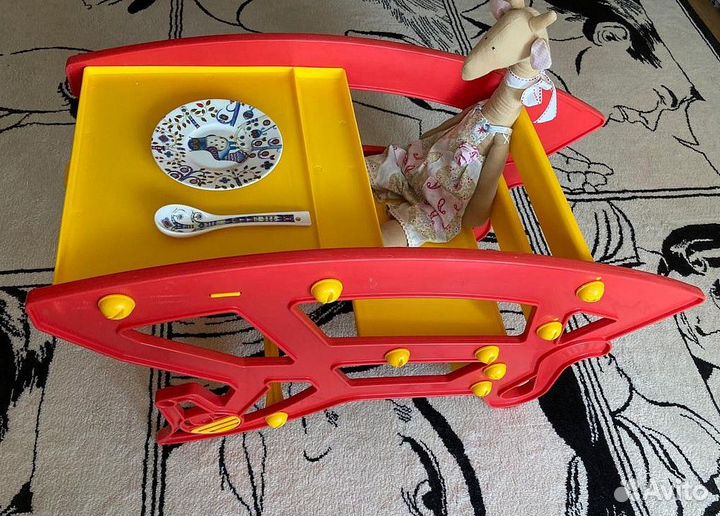 Детский столик, столик-качалка, качели
