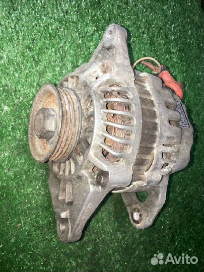 Генератор G63B Mitsubishi Delica P27V MD554801 A5T