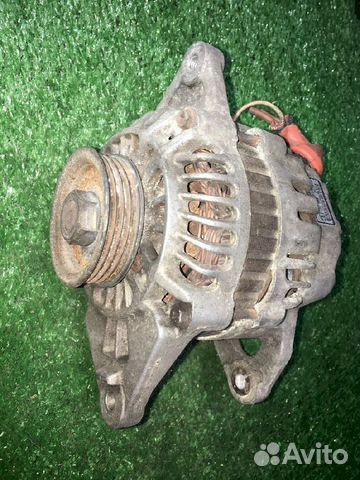 Генератор G63B Mitsubishi Delica P27V MD554801 A5T