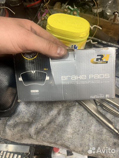 Передние колодки на volkswagen Т5