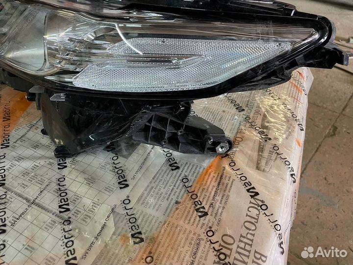Фара левая Camry 70