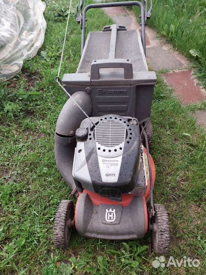 Газонокосилка бензиновая R145SV