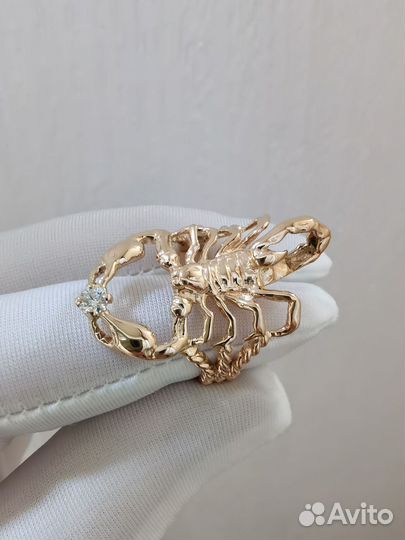 Золотые серьги