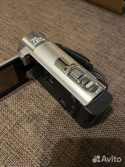 Видеокамера sony dcr-sx65e
