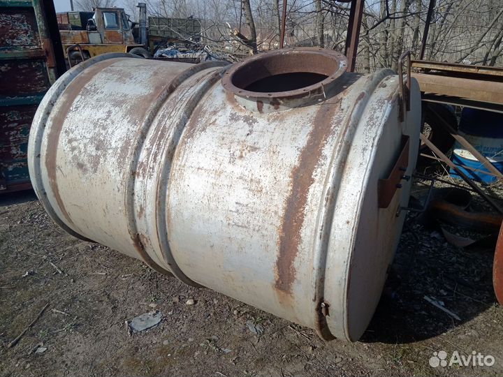 Емкость металлическая