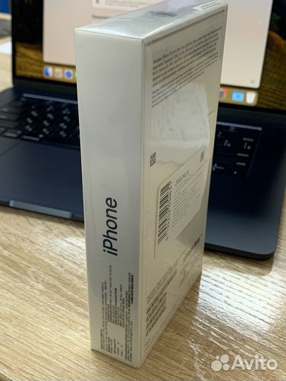 iPhone 12, 64 ГБ