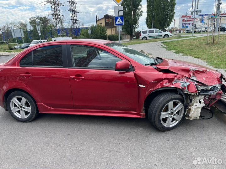 Запчасти на mitsubishi lancer 10
