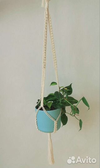 Подвес для цветов в технике макраме