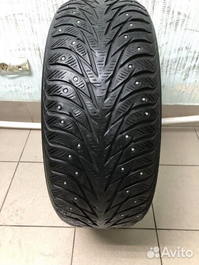 Yokohama Ice Guard F700Z 235/50 R19