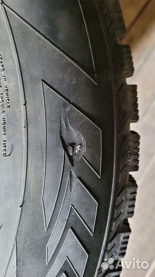 Nokian Tyres Hakkapeliitta 4 215/65 R16