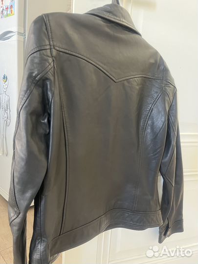 Куртка кожаная женская