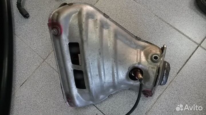 Коллектор выпускной на Toyota 1ZZ