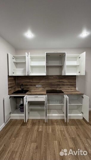 Кухня новая