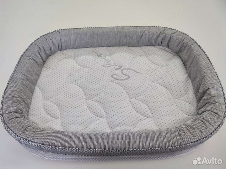 Лежанка для котов и собак новая