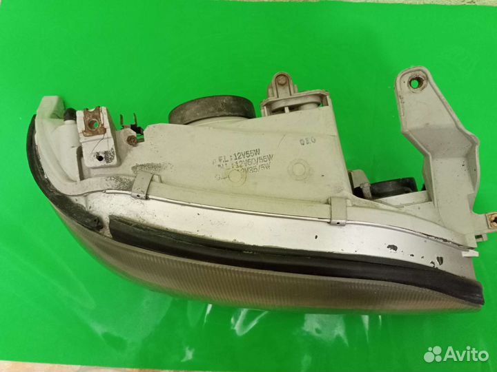 Фара Toyota Camry SV30