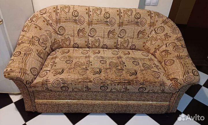 2 дивана и 2 кресла (бронь до 25 мая)