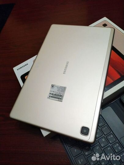 Планшет Samsung Galaxy Tab A7 64Gb/3Gb/SIM/Gold