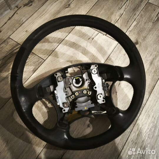 Руль hyundai tucson 1