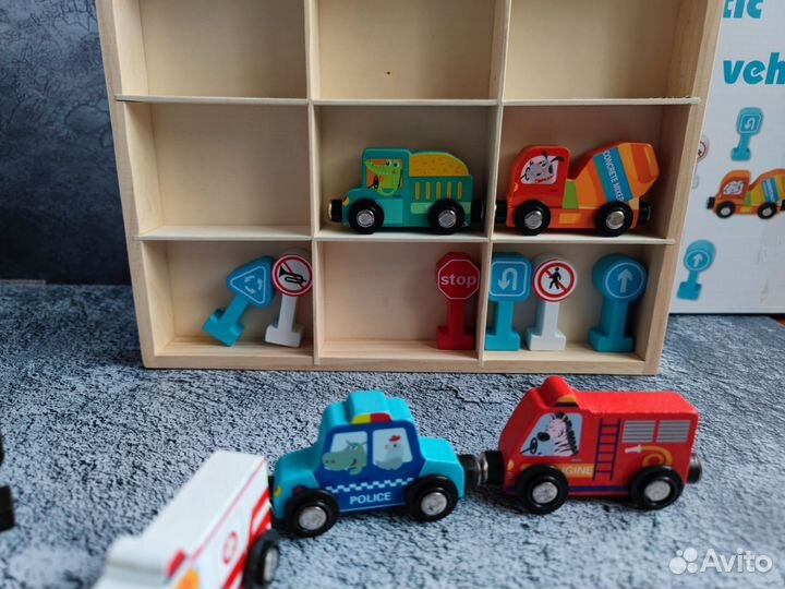 Деревянные машинки-паровозик на магнитах