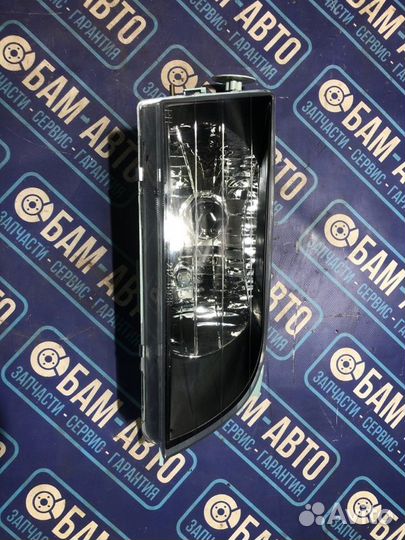 Фара передняя правая Toyota Corolla EE106 2000