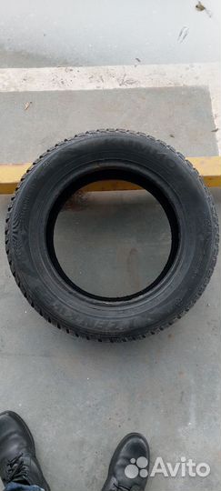 Kumho I'Zen KW23 205/60 R16 92T