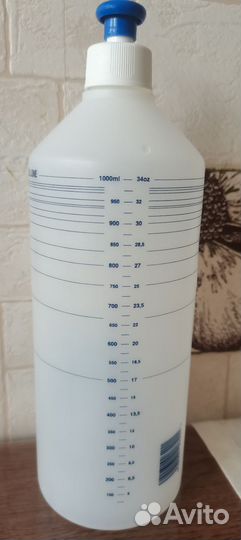 Бутылка(шейкер) Show Tech mixing bottle