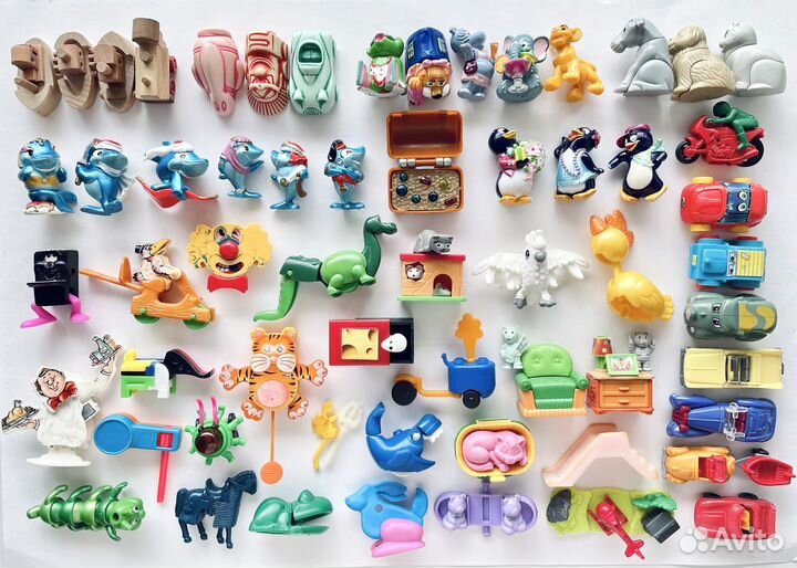 Игрушки Киндер Kinder акулы пингвины детеныши