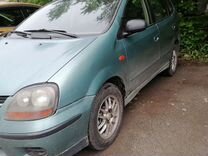 Nissan Almera Tino 2.2 MT, 2001, 480 000 км, с пробегом, цена 399 000 руб.