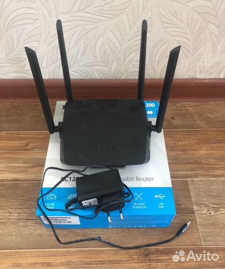 Роутер d link dir 825