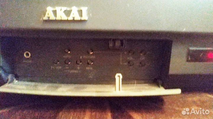 Телевизор akai CT-1407D