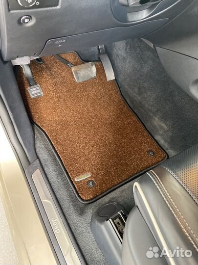 Комплект ворсовых автомобильных ковриков Jepp