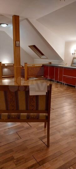 Дом 200 м² на участке 10 сот.