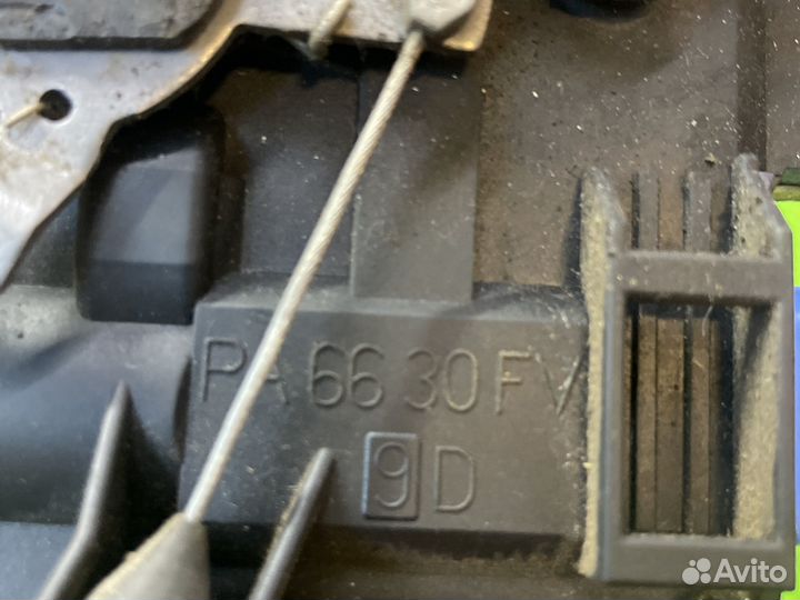 Задний правый замок двери октавия а5