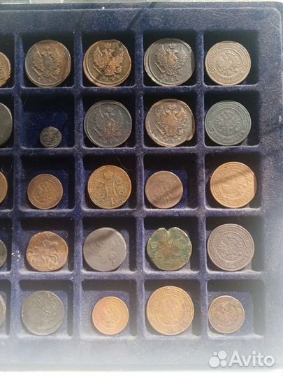 Продаю одним лотом