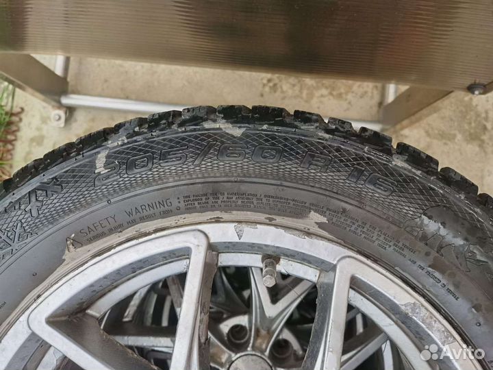 Gislaved Nord Frost 5 205/60 R16 96T