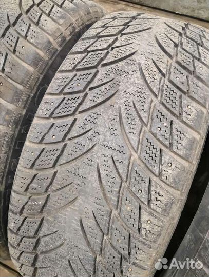 Effiplus Ice King 215/60 R16