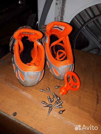 Шиповки для бега женские