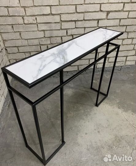 Консоль лофт