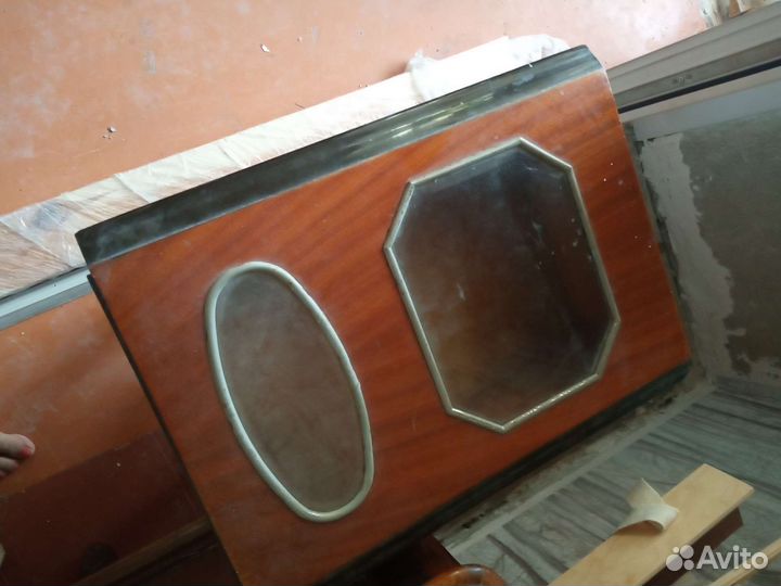 От настенных старинных часов