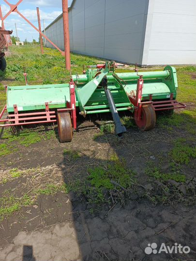 Ботвоудалитель Baselier 4LKB310, 2011