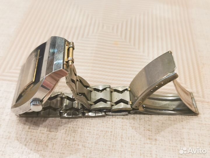 Часы наручные винтажные digital оригинал