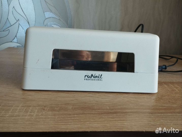 Уф лампа для ногтей