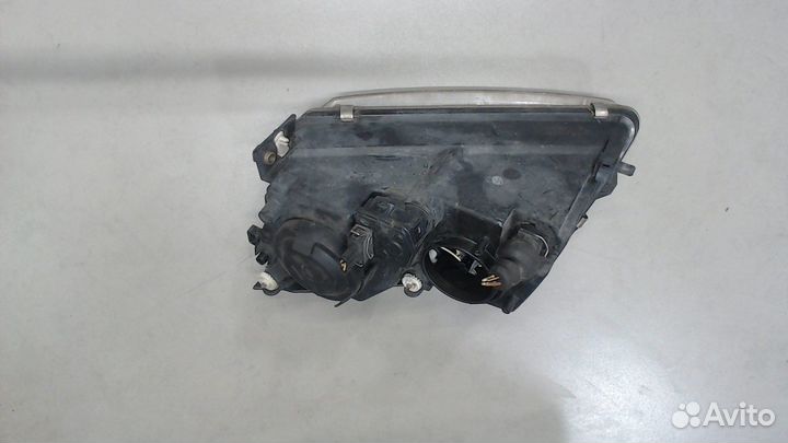 Фара (передняя) Volkswagen Passat 5, 1997