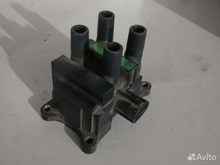 Катушка зажигания mazda 6 gg L81318100