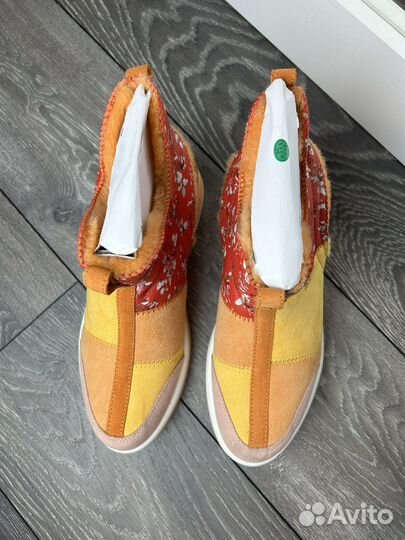 Зимние ботинки Deckers eu41