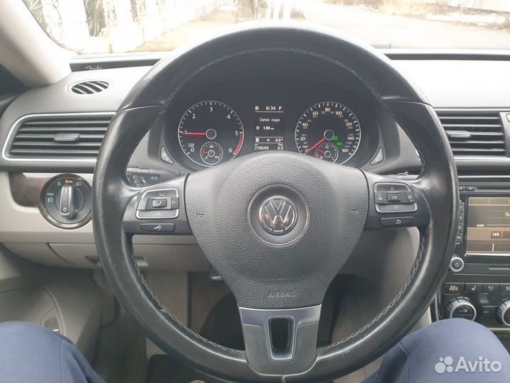 Volkswagen Passat 2.0 AMT, 2015, 220 000 км