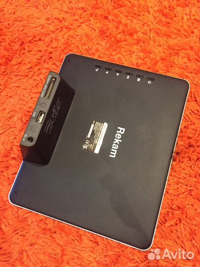 Фоторамка Recam DejaView SL880