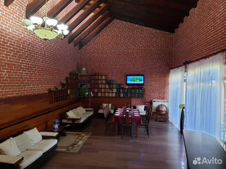 Дом для праздника