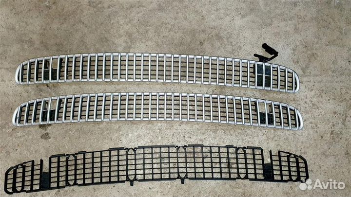 Решетка омывателя лобового стекла BMW E46