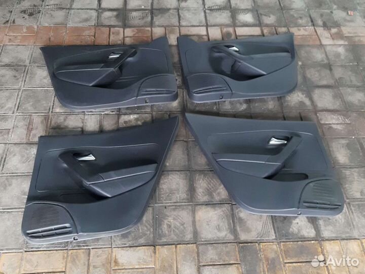 Карты обшивка дверей Volkswagen Polo 5